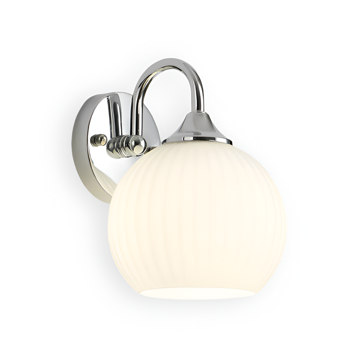 Lättplacerad klotlampa i randigt glas, LED-vägglampa för modern inredning.