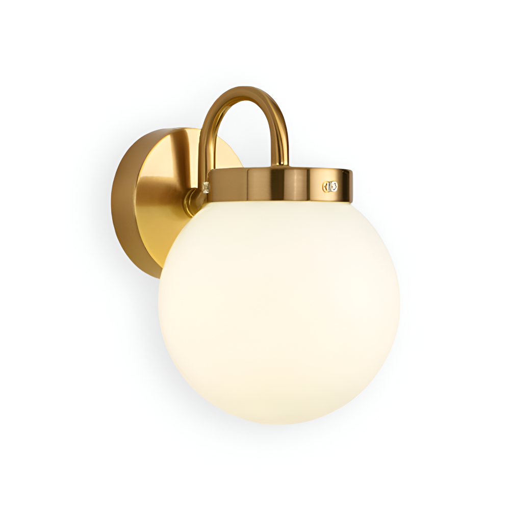 Modern LED-vägglampa, klotformad i randigt glas. Ger mjukt, diffust ljus.
