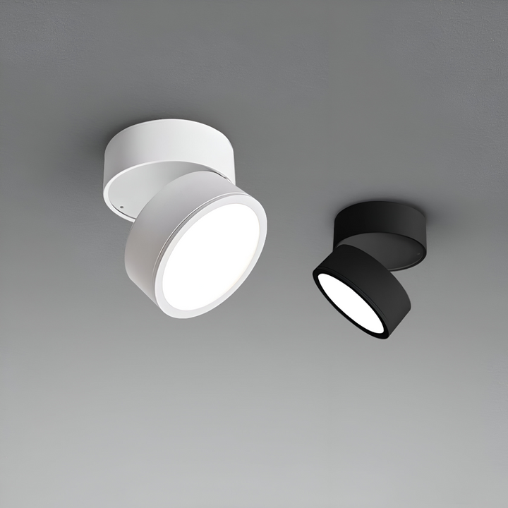 Modern LED spotlight taklampa, stilren design för flexibel rumsbelysning.