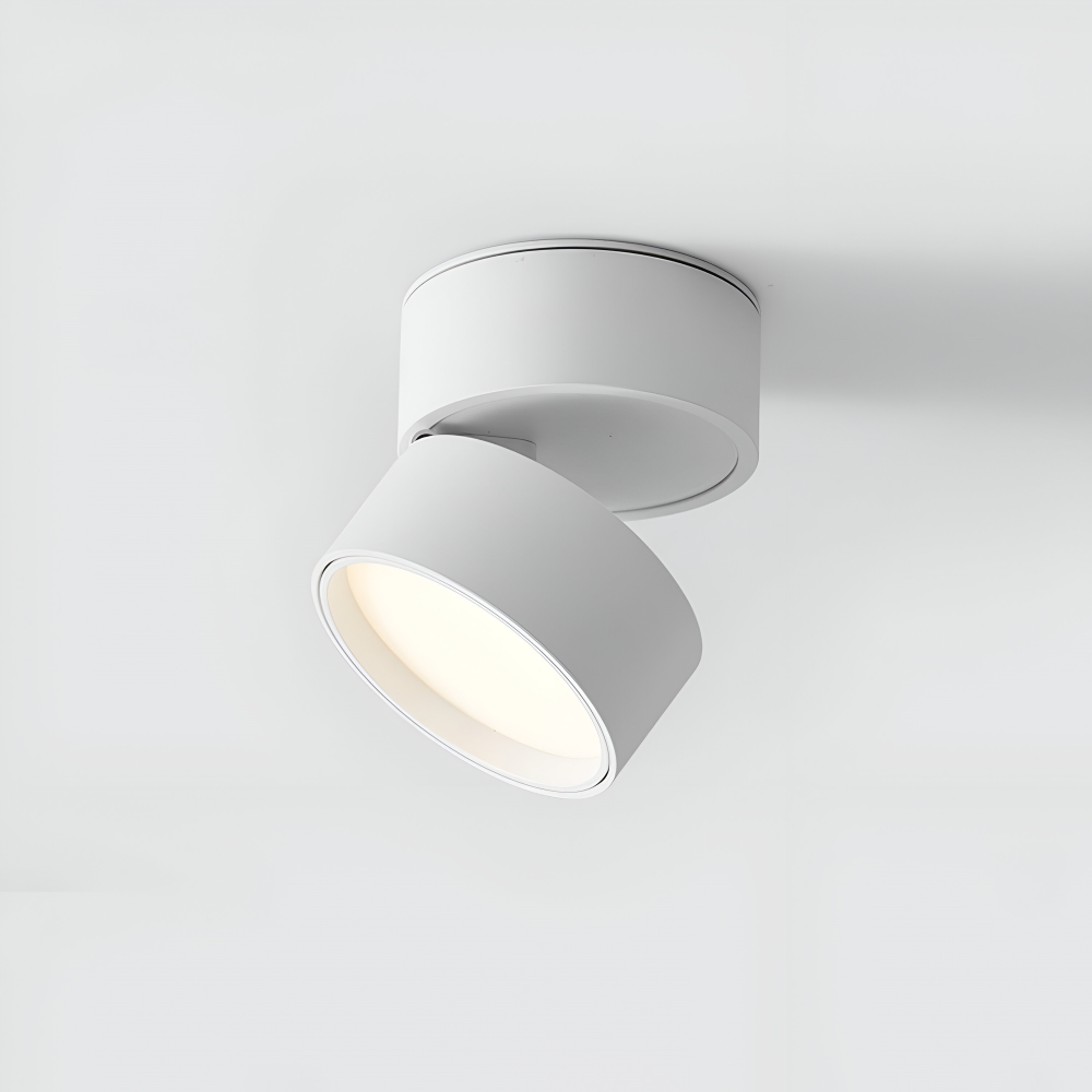 Innovativ LED spotlight taklampa, erbjuder smart och energieffektiv belysning.