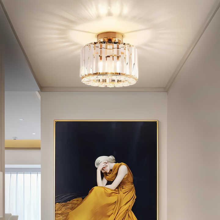Minimalistisk rund taklampa, modern design för stilfull belysning i vardagsrum.