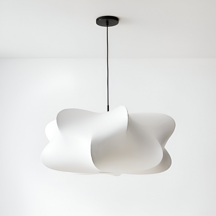 Japansk inspirerad Wabi Sabi pendellampa. Modern belysning som ger ett lugnande sken i hemmet.