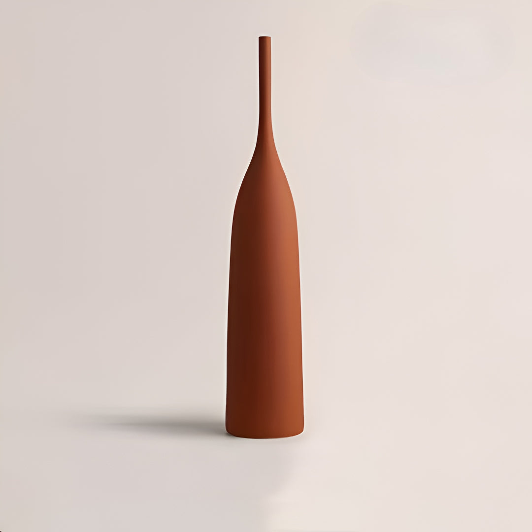 Designvas i Morandi stil. Perfekt för blommor och som en elegant heminredningsdetalj.