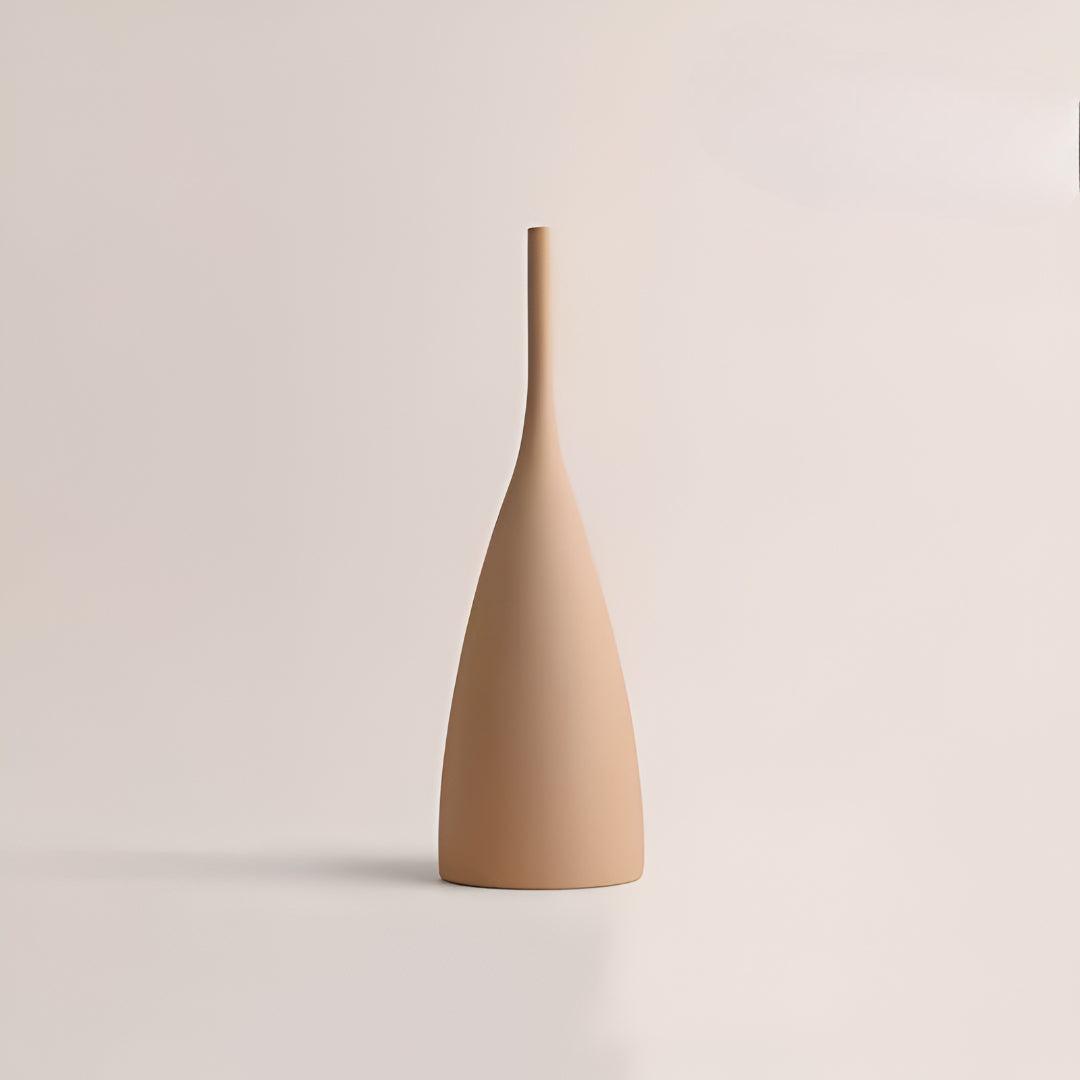 Morandi blommavas, elegant & handborstad. Modern keramikvas för stilfull heminredning.