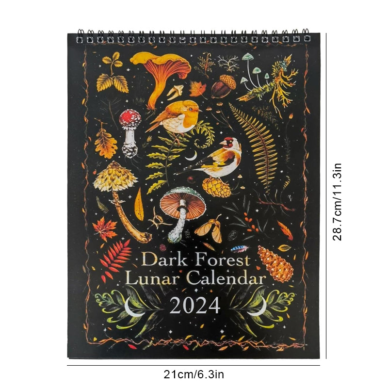 "Mörk Skog Månkalender 2024 med magiska illustrationer av skogsvarelser och botaniska motiv."