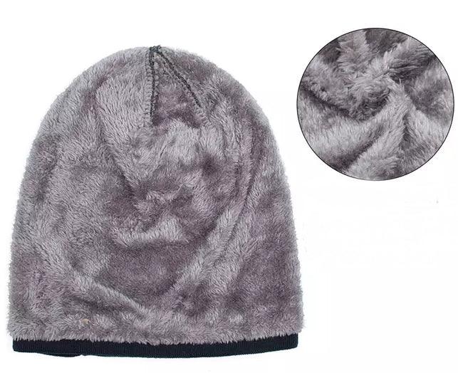 Trendig unisex mössa för kyliga dagar med ett mjukt innerfoder