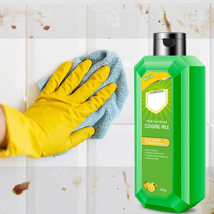 Multifunktionell rengöringsspray, grön flaska, perfekt för hem och bil, effektiv mot fläckar på glas och läder.