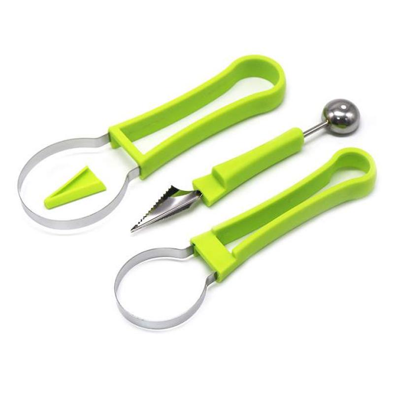 "Multifunktionellt carving knivset för kök av rostfritt stål, perfekt för precisionsarbete med frukt och grönsaker."