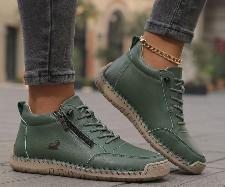 Stilrena sneakers för dam med fokus på fotriktig komfort