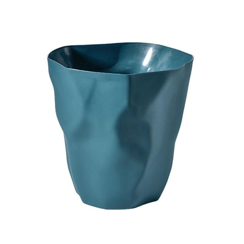 Marinblå oregelbunden soptunna i modern design
