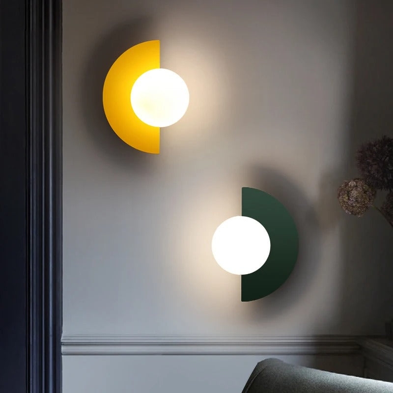 Snygg belysning och inredning med vägglampa Summit i skandinavisk stil