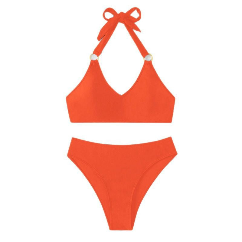 Stilfull orange triangelbikinitopp för dam, med justerbara band för bästa passform.