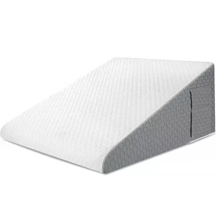 Ergonomisk snarkkudde i memoryskum. Effektiv kilkudde mot reflux och snarkning, ger ortopediskt sovstöd.