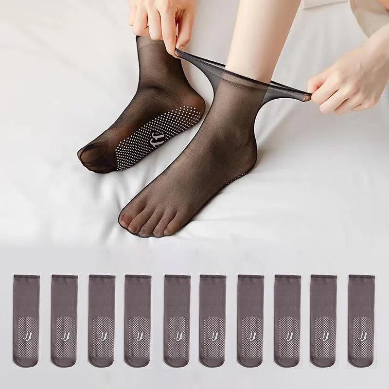 "Osynliga halkfria korta strumpor, designade för säkerhet med gummiprickar, unisex, i svart, beige, brun, grå."