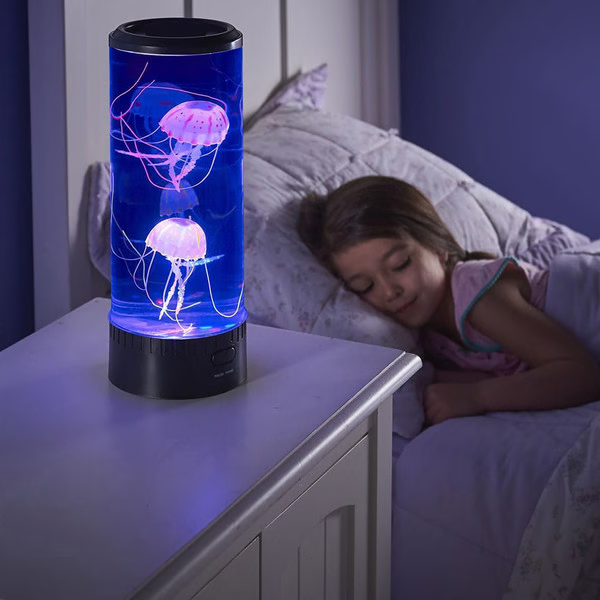 Dekorativ manetlampa i akvarium-design som passar perfekt som nattlampa