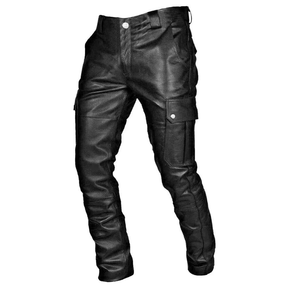 Detaljbild på svarta herrbyxor i bikerstil