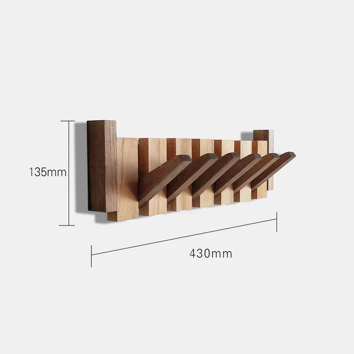 Handgjord väggkrok i pianostil. Robust och elegant förvaring som passar alla rum i hemmet.