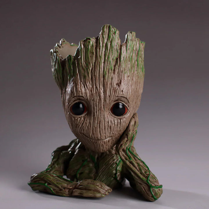 Detaljbild på Baby Groot kruka i klassiskt utförande