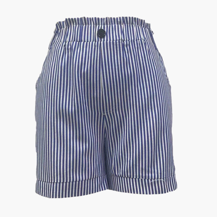 Moderiktiga damshorts med randigt mönster, elastisk midja och praktiska fickor, idealiska för vardagen.