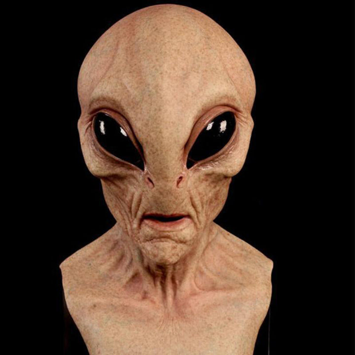 Realistisk Halloween-mask för vuxna, gammal man i latex med detaljrika ansiktsdrag och ansiktshår, perfekt för maskerader.