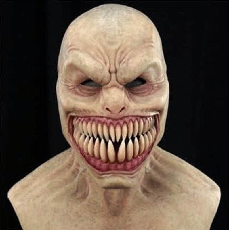 Realistisk Halloween-mask för vuxna, gammal man i latex med detaljrika ansiktsdrag och ansiktshår, perfekt för maskerader.