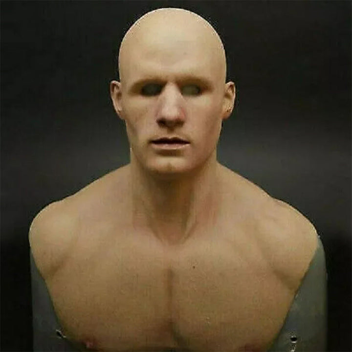 Realistisk Halloween-mask för vuxna, gammal man i latex med detaljrika ansiktsdrag och ansiktshår, perfekt för maskerader.