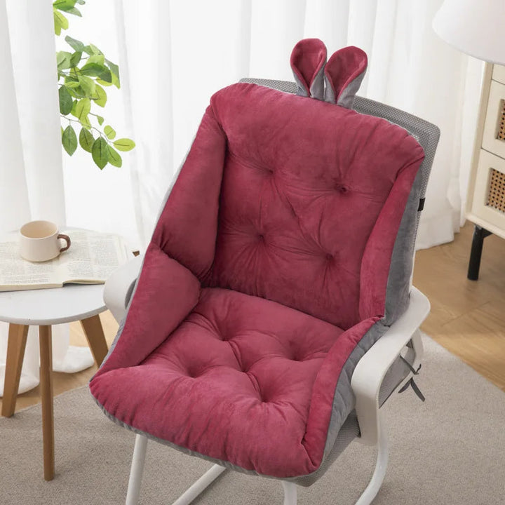 Ergonomisk sittdyna placerad på en kontorsstol för bättre hållning