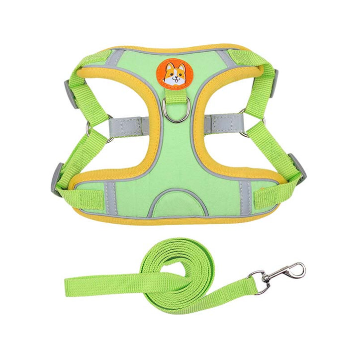 "Reflekterande justerbar husdjurssele och koppel, ljusbrun, för ökad säkerhet och synlighet vid promenader."