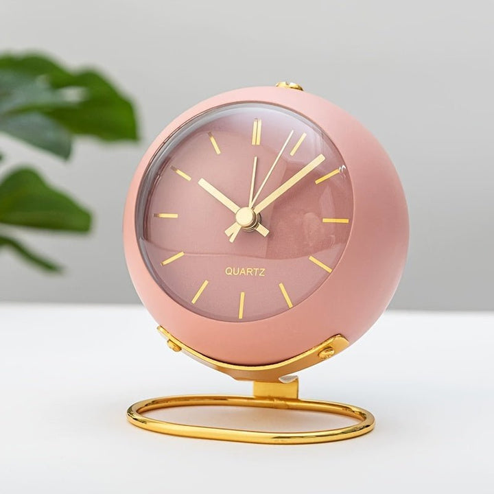 Rosa analog retro väckarklocka med tyst kvartsurverk