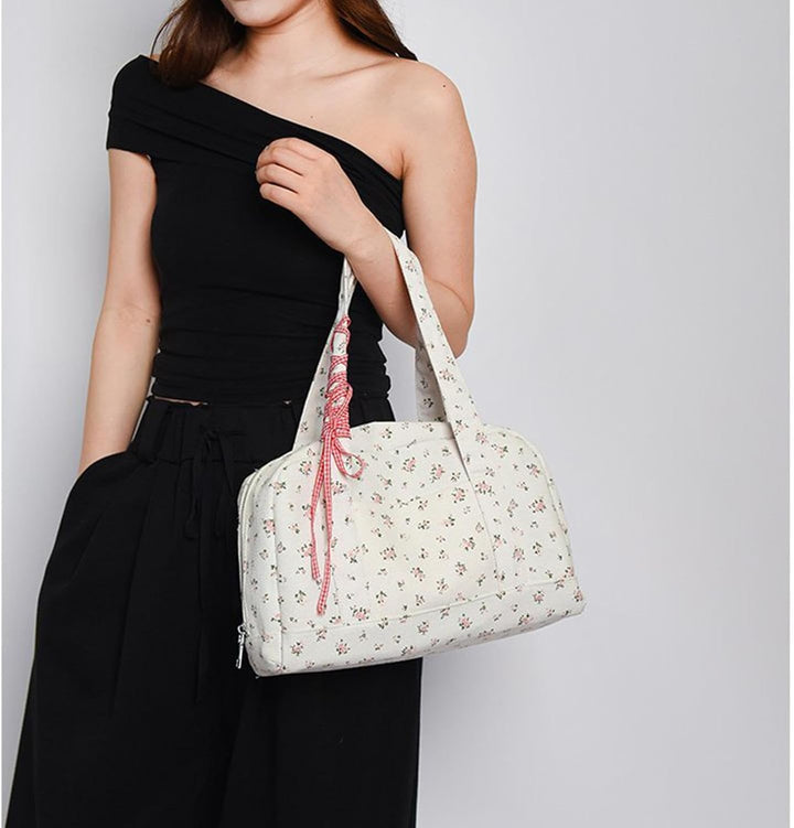 Blå dam Rosduffelväska, stor canvas weekendbag med elegant rosett. Perfekt som rese- & shoppingväska.