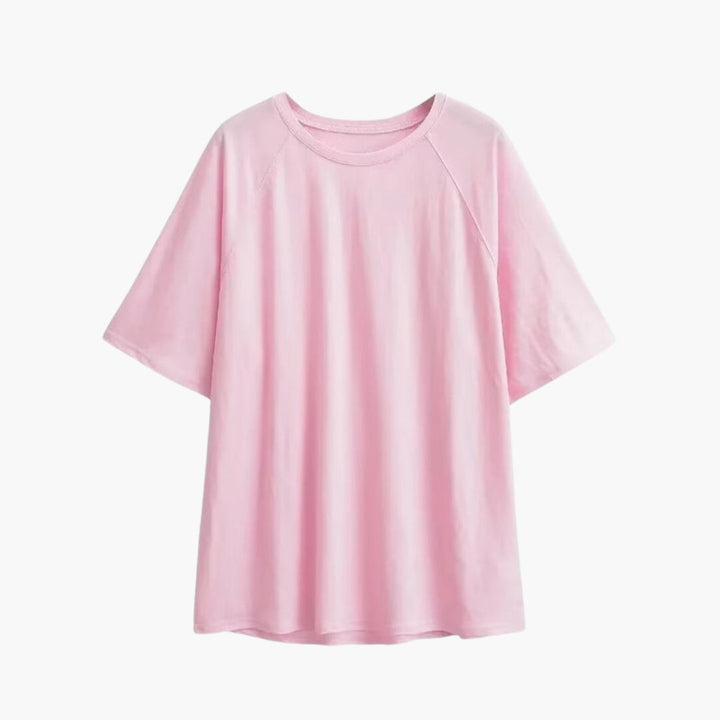 Rosa dam t-shirt med bekväm passform, trendiga nedhasade axlar och rundhals. Perfekt vardagsstil för sommar.