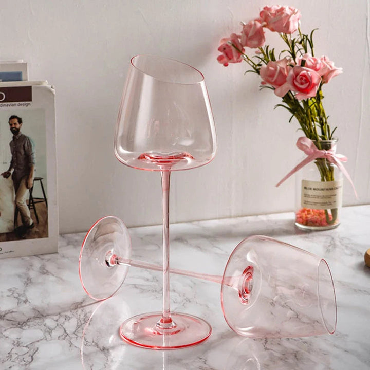 Eleganta rosa vinglas i kristall för festliga stunder. Handblåsta dryckesglas som present.