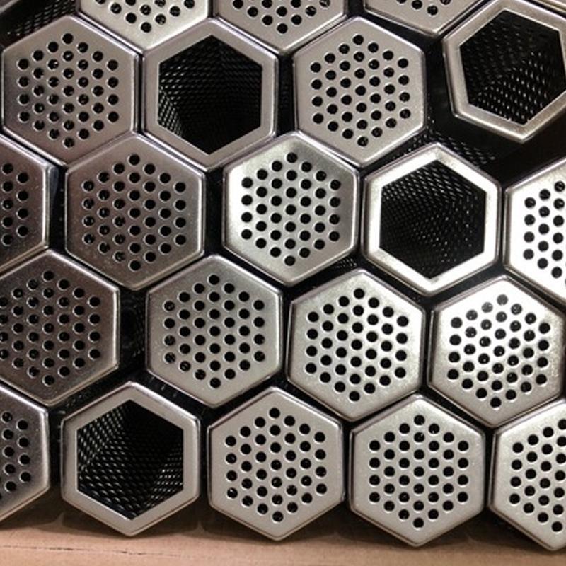 Rökrör i rostfritt stål för grill, hexagonform, köksaccessoar, perfekt för rökning av kött och fisk, hållbar och stabil.