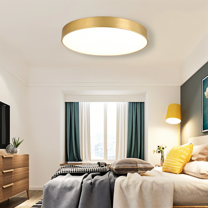 Sovrumsbelysning: elegant, platt LED taklampa med minimalistisk och modern design.