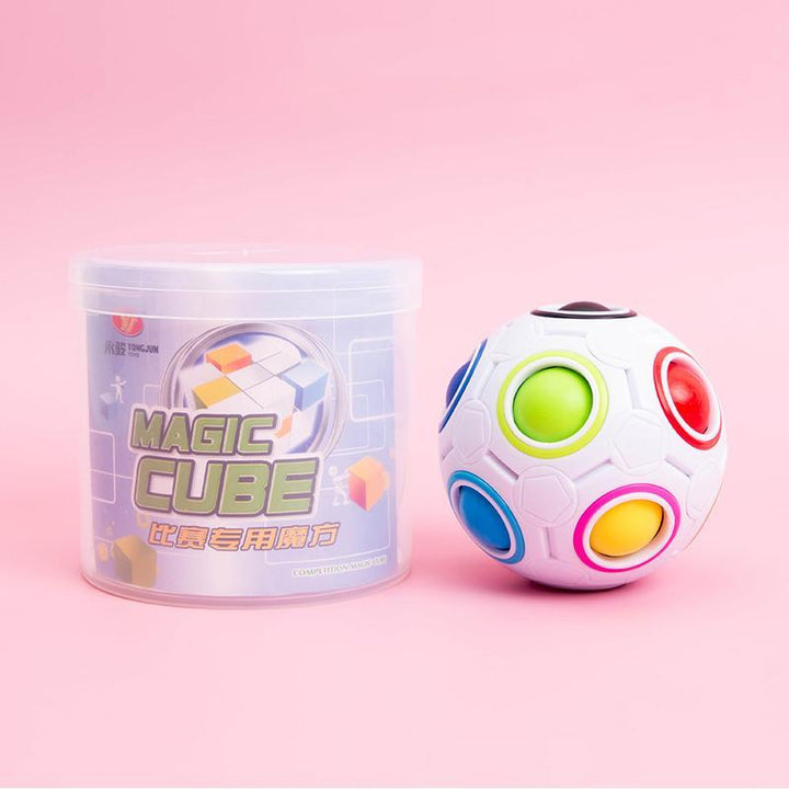 Rund Rubik's Kub, färgsprakande design, unik bollformad leksak med livfulla nyanser, idealisk för hjärngympa.