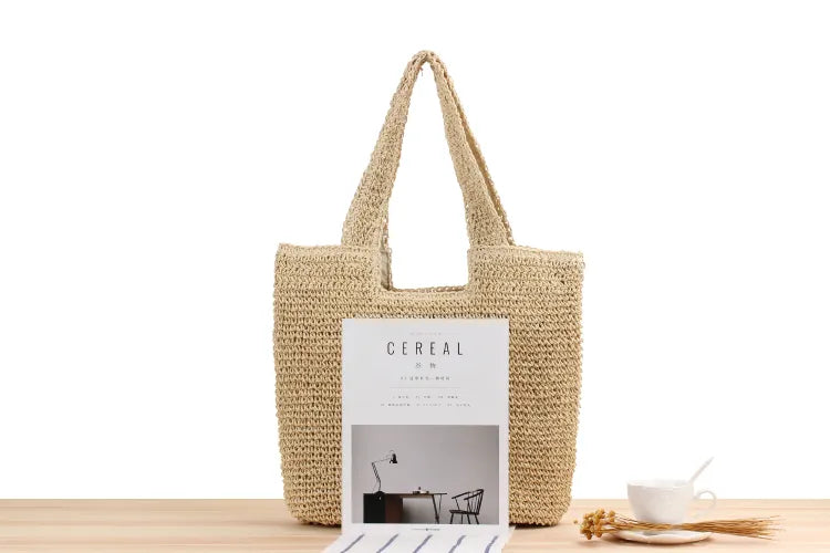 Stilren damväska, stor beige toteväska perfekt som sommar- eller strandväska.