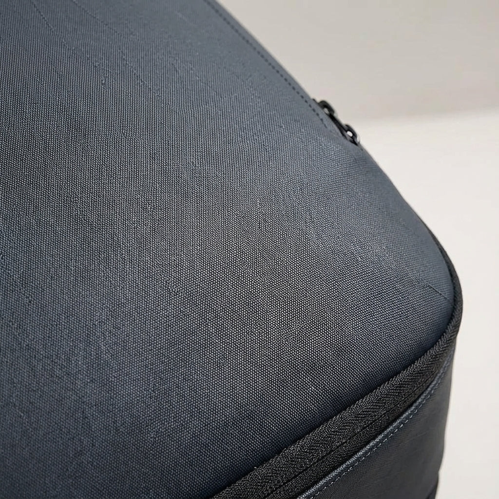 Bekväm, väderbeständig Transitex laptopryggsäck i blått. Idealisk unisex ryggsäck för pendling och längre resor.