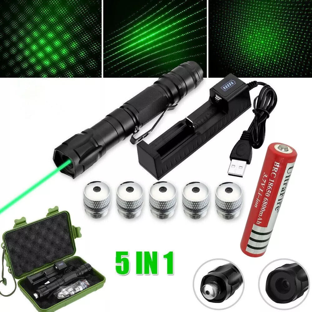 Komplett kit med grön laserpekare, batteriladdare och effekthuvuden