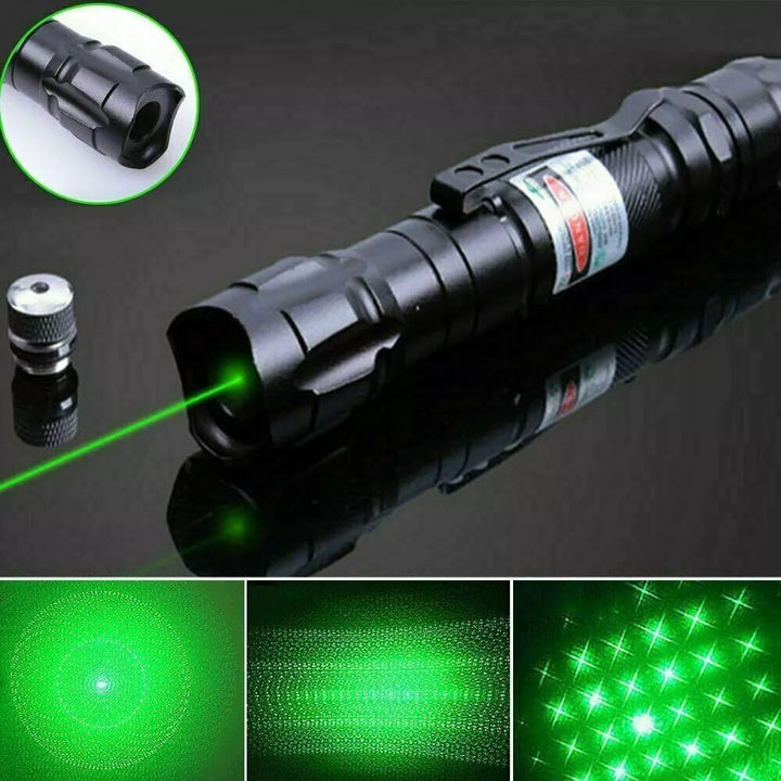 Grön laserpekare som visar stråle och tillbehör
