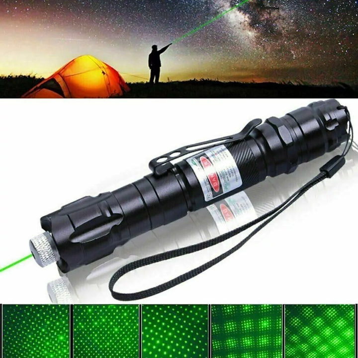 Grön laserpekare med laddningsbart batteri och USB-kabel för enkel uppladdning
