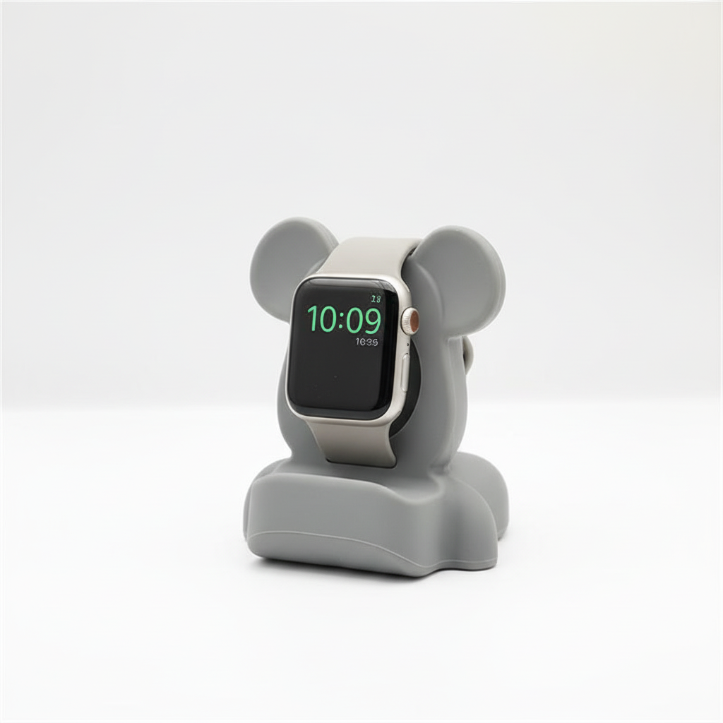 Robust silikonladdställ för Apple Watch i björndesign, idealisk för dagligt bruk.
