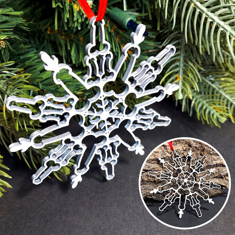 "Silverfärgad juldekoration som elegant snöflingaprydnad, perfekt tillbehör för vintrig heminredning, 10 cm stor."