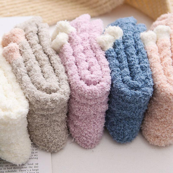 "Självvärmande damtermostrumpor med fleece, elegant design, finns i vit, grön, rosa, lila, blå, grå, brun."