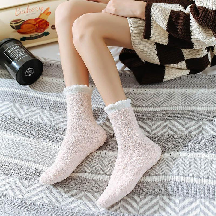 "Självvärmande damtermostrumpor med fleece, elegant design, finns i vit, grön, rosa, lila, blå, grå, brun."