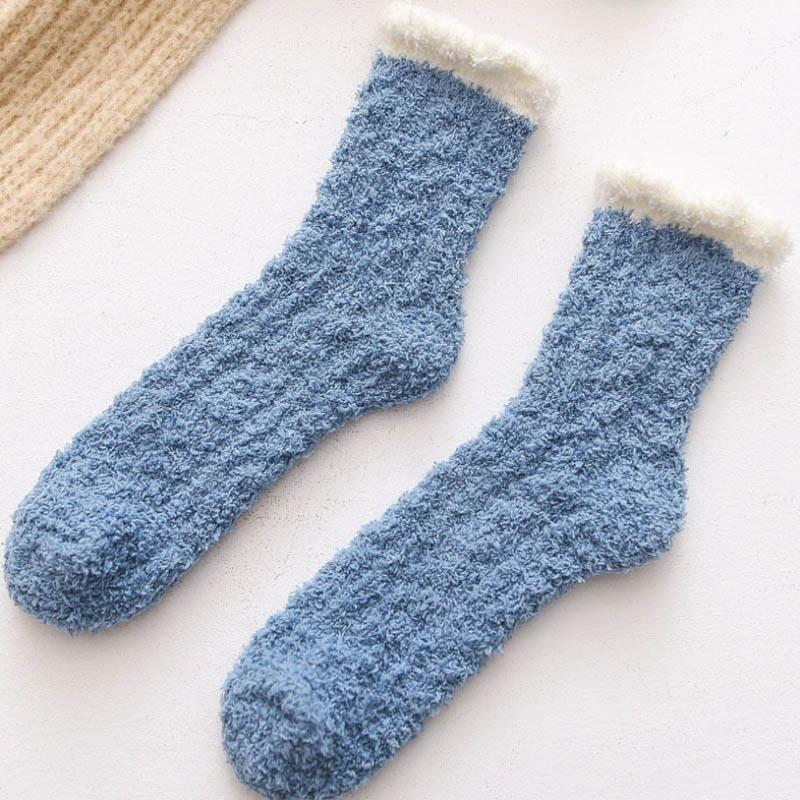 "Självvärmande damtermostrumpor med fleece, elegant design, finns i vit, grön, rosa, lila, blå, grå, brun."