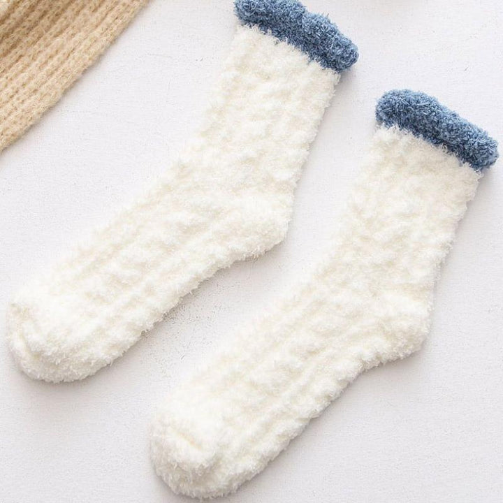 "Självvärmande damtermostrumpor med fleece, elegant design, finns i vit, grön, rosa, lila, blå, grå, brun."