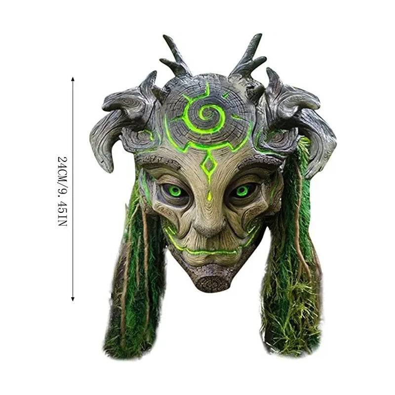 "Skogens Ande Halloween-mask med lysande gröna ögon, mystisk design, perfekt för cosplay och Halloween-evenemang."