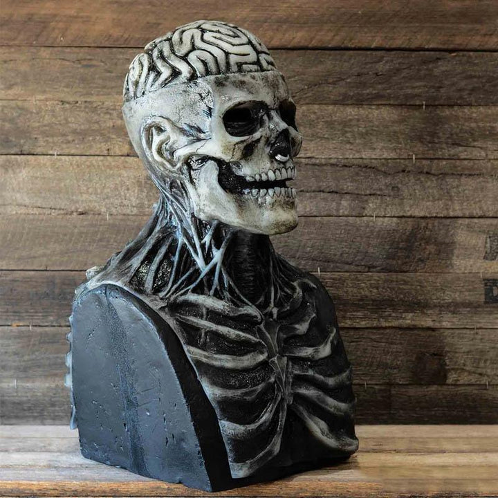 "Skrämmande unisex latex skelettmask för Halloween, realistisk design med markerade konturer och spöklikt uttryck."