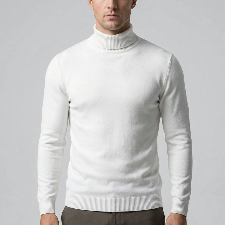 Smalpassad herrpolotröja för elegant look. Mjuk stickad tröja som passar perfekt till både vardag & fest.