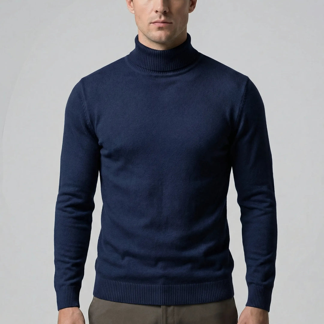 Stilren smalskuren herrpolotröja. Mason-modell i mjukt stickat material, idealisk för en elegant look.